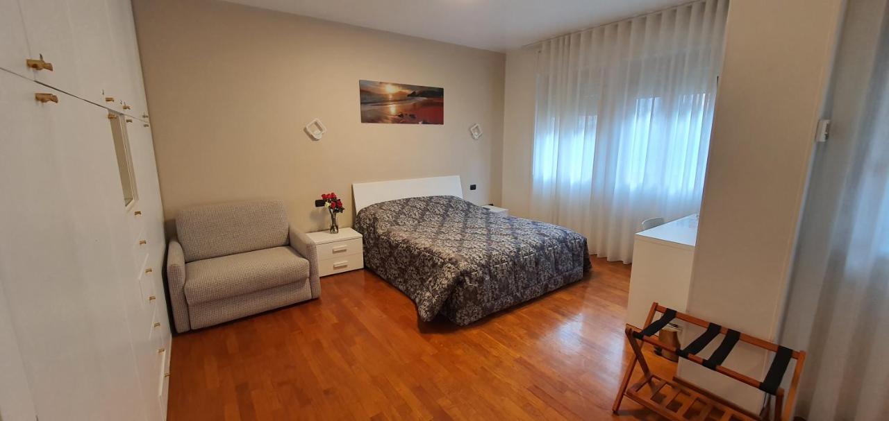 Bed & Breakfast Venice Friends เมสเตร ภายนอก รูปภาพ