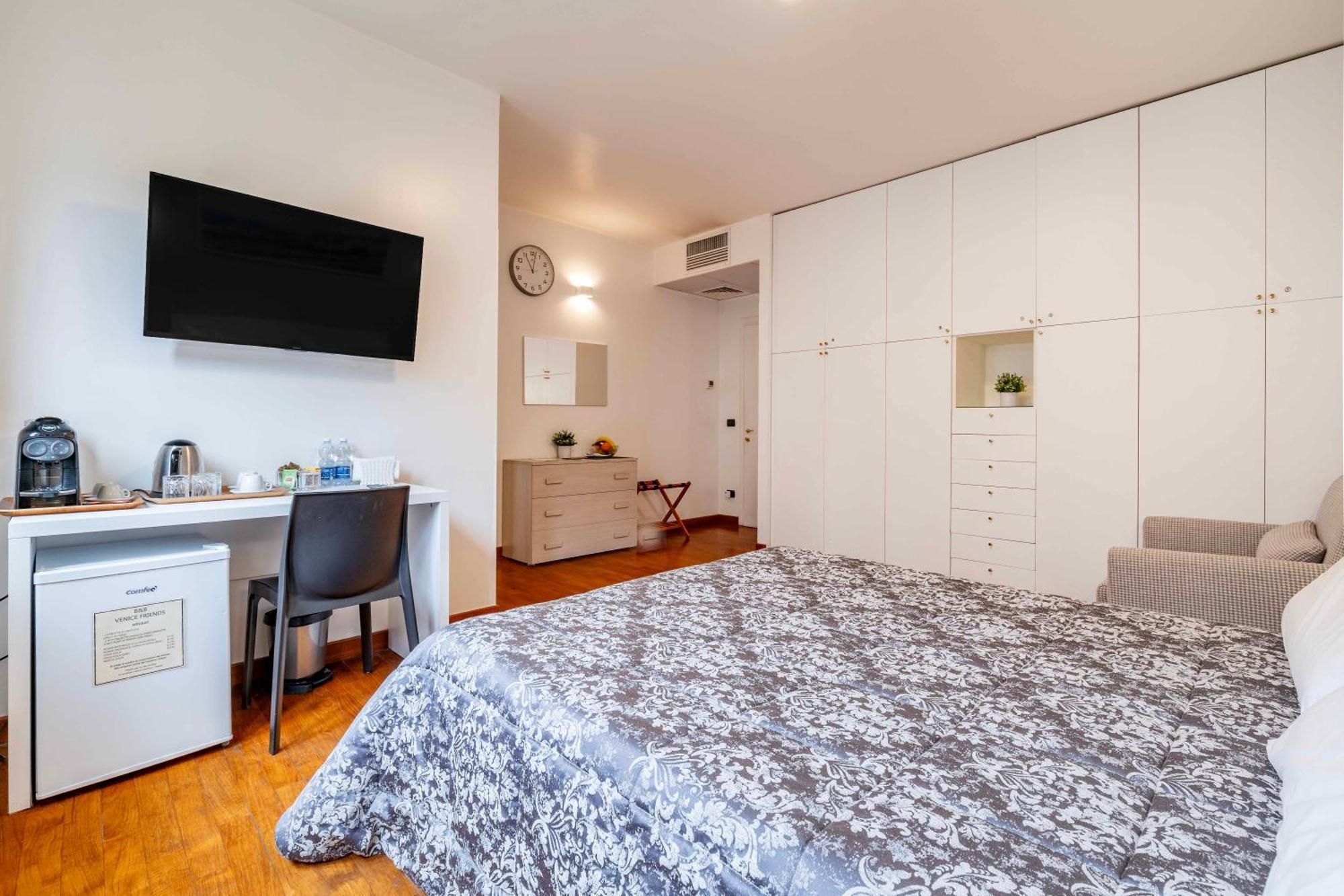 Bed & Breakfast Venice Friends เมสเตร ภายนอก รูปภาพ